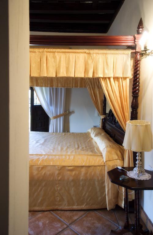 Hotel Carmen De Los Chapiteles Granada Pokoj fotografie